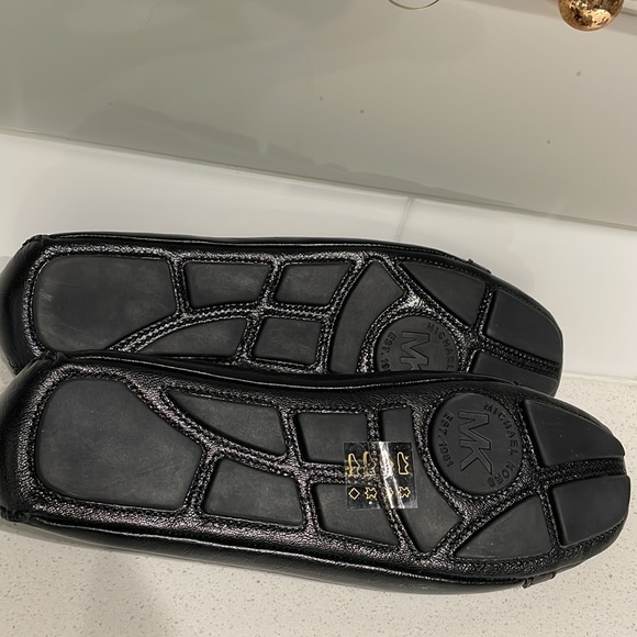 Michael Kors Moccasin Flats - Picture 4 of 5